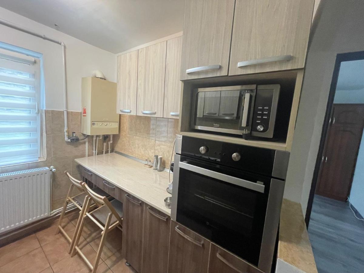 Apartament 1 Хацег Экстерьер фото